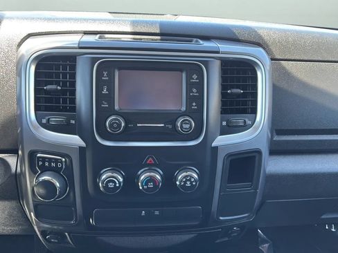 Used 2021 RAM 1500 Classic SLT RWD image 16