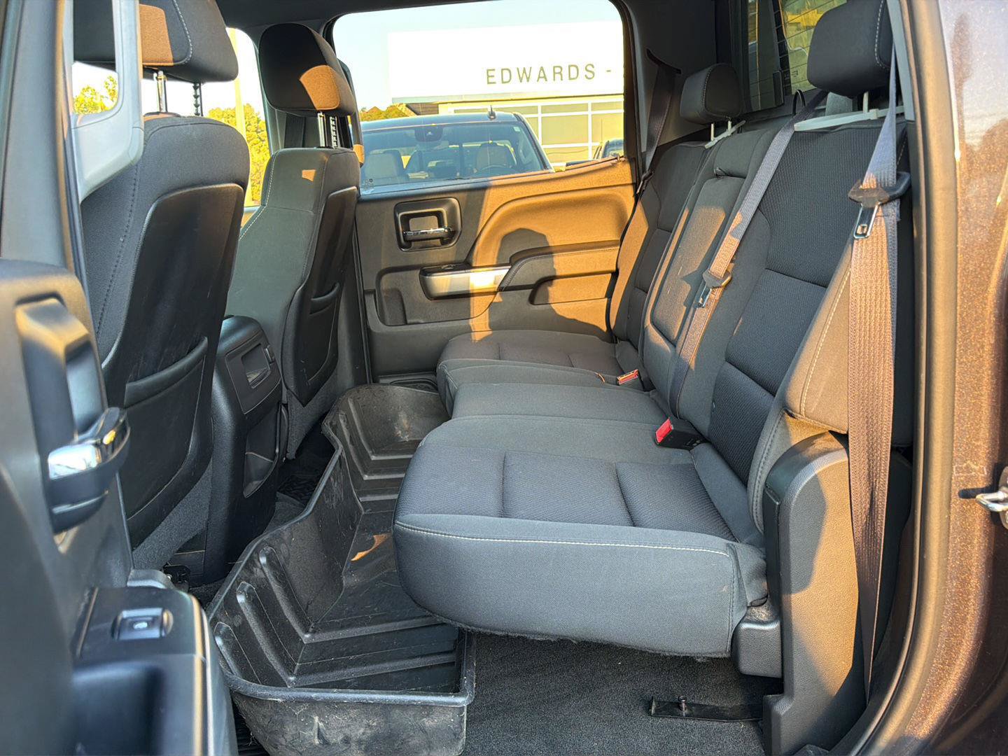 Used 2015 Chevrolet Silverado 2500 LT w/ LT Convenience Package RWD image 7