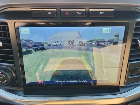 Used 2022 Ford F150 Lariat AWD/4WD image 18