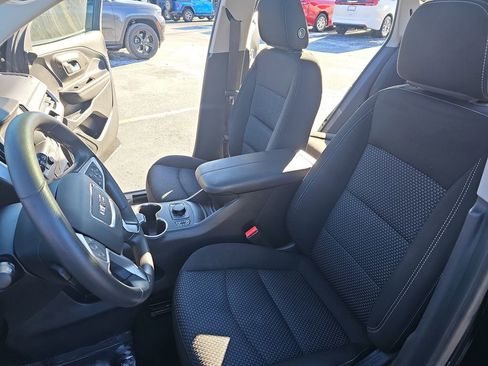 Used 2022 GMC Terrain SLE w/ Driver Convenience Package image 14