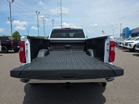 New 2026 Chevrolet Silverado 3500 LTZ w/ LTZ Convenience Package AWD/4WD image 14
