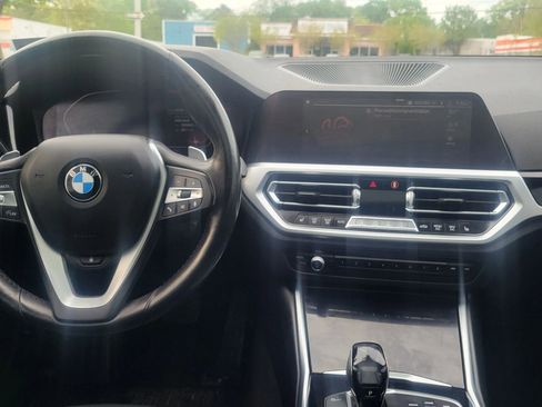 Used 2019 BMW 330i xDrive Sedan w/ Convenience Package AWD/4WD image 12