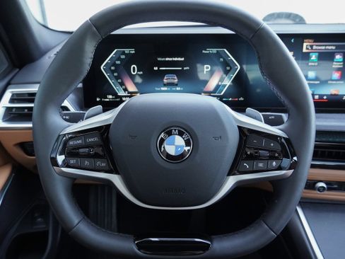 Certified 2025 BMW 330i Sedan RWD image 17
