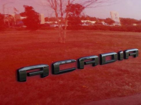 Used 2023 GMC Acadia SLE w/ Driver Convenience Package image 40