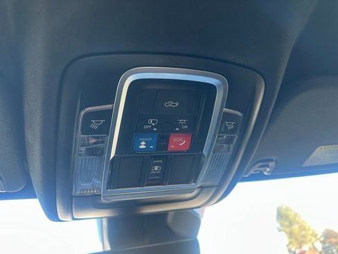 New 2025 RAM 1500 Big Horn image 33