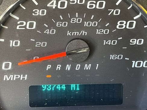 Used 2021 GMC Savana 3500 Extended w/ Power Convenience Package RWD image 28