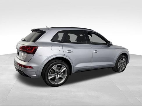 Used 2025 Audi Q5 2.0T Premium w/ Convenience Plus Package AWD/4WD image 7