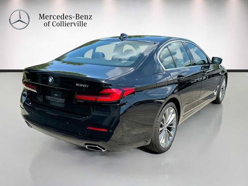 Used 2023 BMW 530i w/ Premium Package RWD image 5
