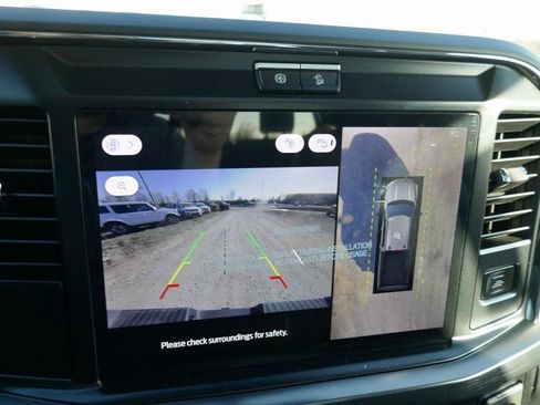 New 2026 Ford F250 Lariat w/ Black Appearance Package image 25