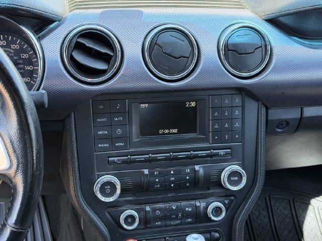 Used 2015 Ford Mustang Coupe RWD image 15