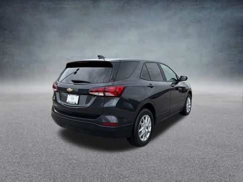 Used 2022 Chevrolet Equinox LS w/ LS Convenience Package FWD image 7