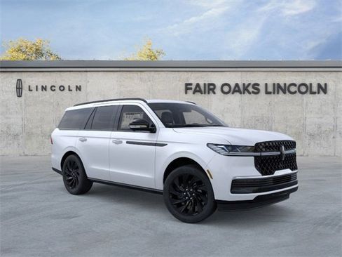 New 2025 Lincoln Navigator Reserve w/ Jet Appearance Package image 7