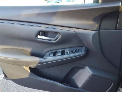 Certified 2023 Nissan Sentra SV image 9