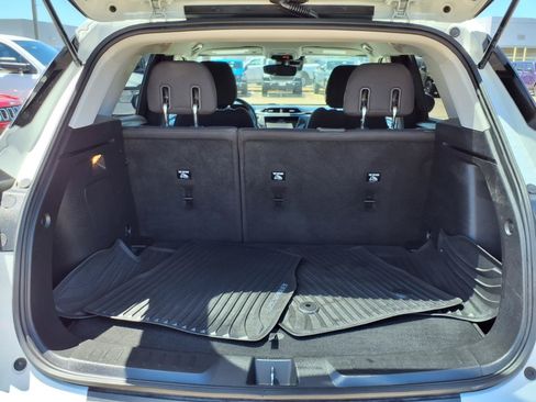 Used 2023 Chevrolet TrailBlazer LT FWD image 22