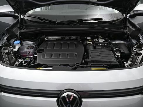 New 2026 Volkswagen Tiguan S image 15