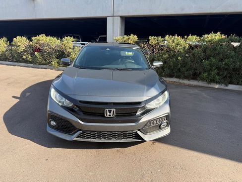 Used 2019 Honda Civic EX image 4