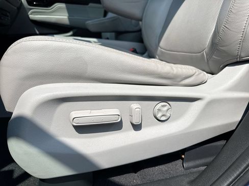 Used 2019 Honda Odyssey Elite image 12