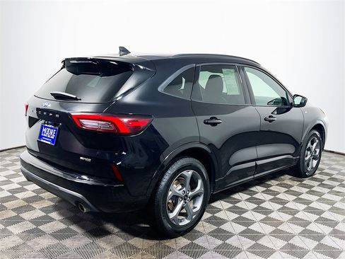 Used 2024 Ford Escape ST-Line image 8