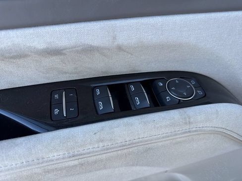 Used 2024 Cadillac Escalade ESV Sport Platinum AWD/4WD image 21