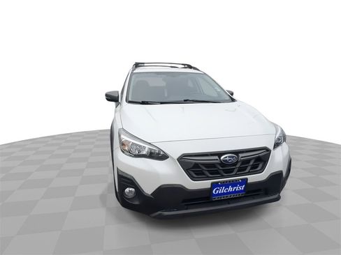 Used 2022 Subaru Crosstrek 2.5i Sport image 2