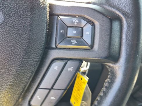 Used 2017 Ford F150 XLT w/ Equipment Group 302A Luxury RWD image 22