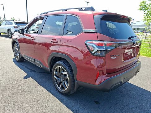 Certified 2025 Subaru Forester Limited AWD/4WD image 5