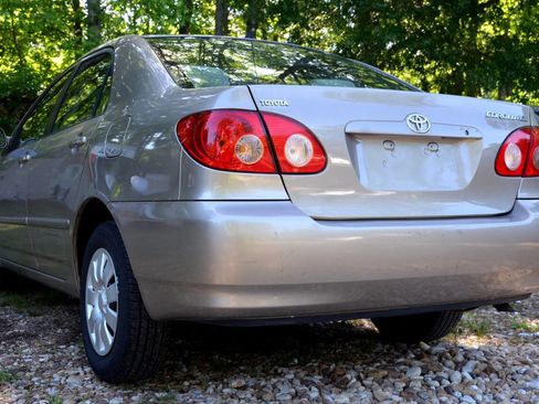 Used 2006 Toyota Corolla LE FWD image 5