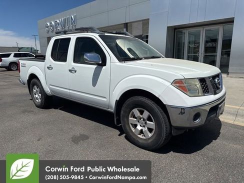 Used 2006 Nissan Frontier NISMO w/ (J01) Sunroof Pkg AWD/4WD image 1