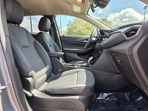 Used 2023 Buick Encore GX Select image 18