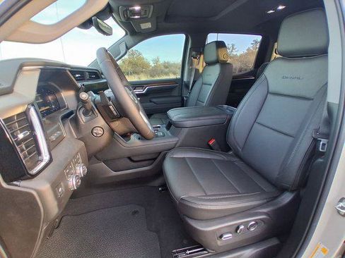 New 2026 GMC Sierra 1500 Denali w/ Technology Package AWD/4WD image 10