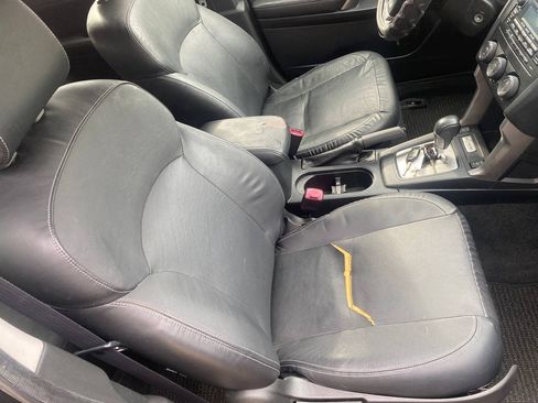 Used 2015 Subaru Forester 2.5i Limited AWD/4WD image 17