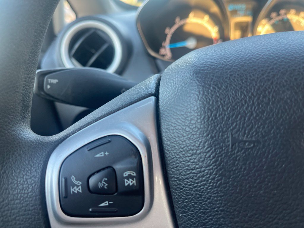 Used 2018 Ford Fiesta SE FWD image 13