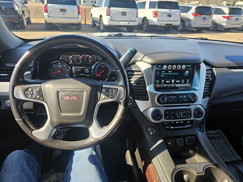 Used 2019 GMC Yukon SLT AWD/4WD image 10