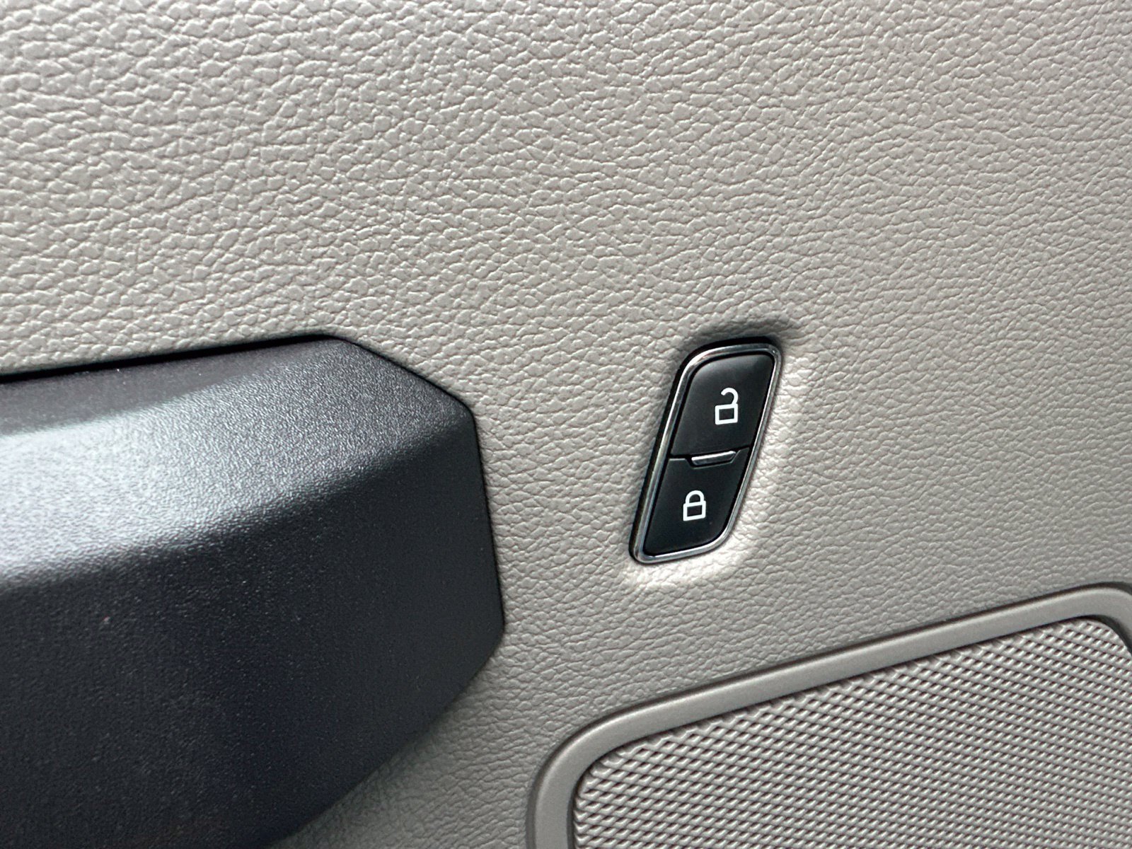 Used 2019 Ford F150 XL w/ Equipment Group 101A Mid AWD/4WD image 21
