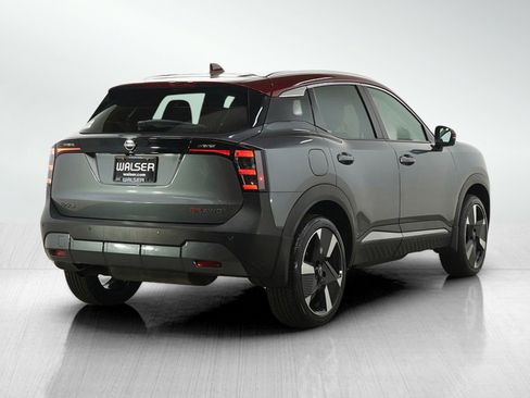 Used 2025 Nissan Kicks SR AWD/4WD image 6