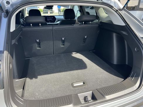 Used 2024 Chevrolet Trax LS w/ LS Convenience Package image 22