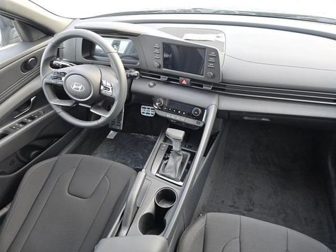 New 2026 Hyundai Elantra Sport image 17