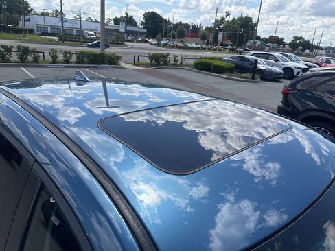 Used 2021 MAZDA CX-5 Touring w/ Touring Preferred SV Package image 4