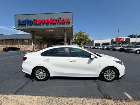 Used 2021 Kia Forte Sedan FWD image 8