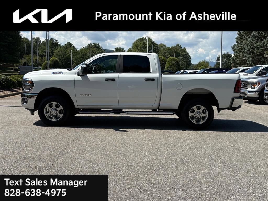 Used 2026 RAM 2500 Big Horn AWD/4WD image 3
