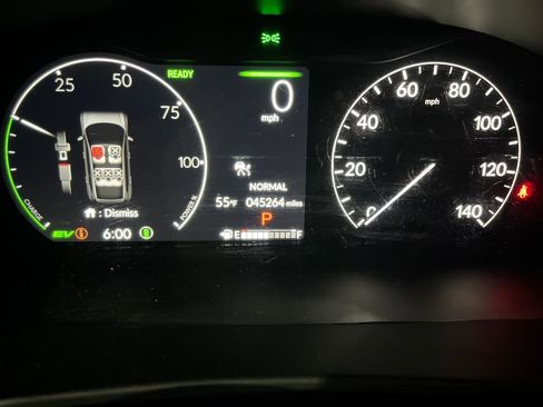 Used 2023 Honda CR-V Sport Touring image 32