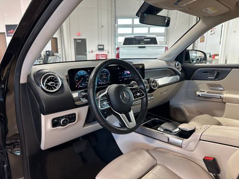 Used 2020 Mercedes-Benz GLB 250 image 15
