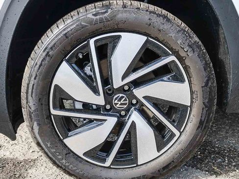 New 2026 Volkswagen Atlas SE AWD/4WD image 11