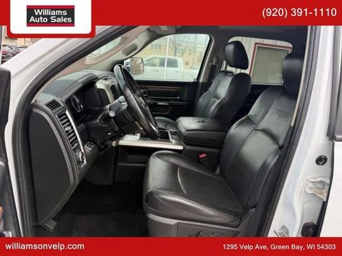 Used 2015 RAM 1500 Laramie w/ Convenience Group AWD/4WD image 9