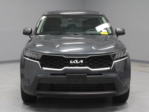 Used 2023 Kia Sorento LX AWD/4WD image 5
