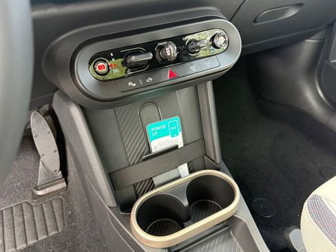 New 2026 MINI Cooper 2-Door Hardtop FWD image 15