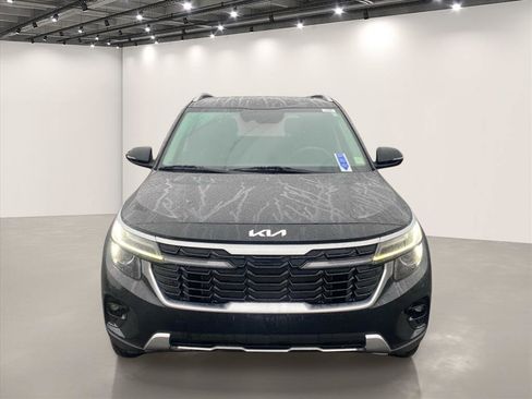 Certified 2024 Kia Seltos EX AWD/4WD image 3
