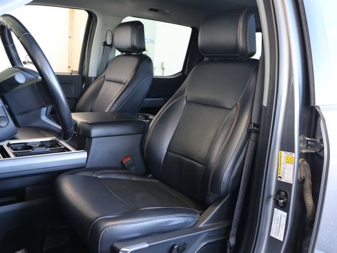 Used 2024 Ford F250 Lariat image 2