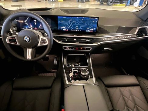 New 2026 BMW X5 sDrive40i image 5