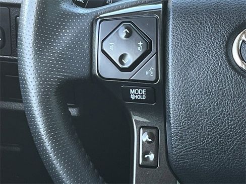 Used 2020 Toyota 4Runner Venture image 14